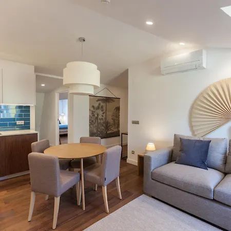 Flh Glória 70 Apartamento