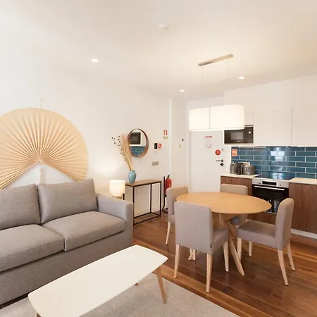 Appartement Flh Gloria 70 *